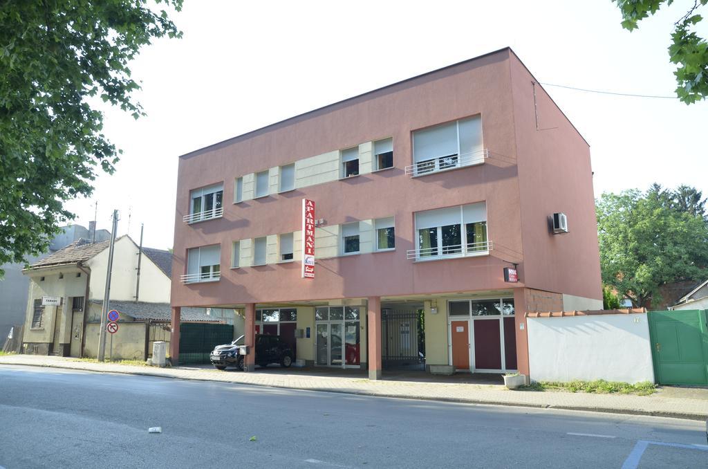 Guesthouse Sava Slavonski Brod Eksteriør billede