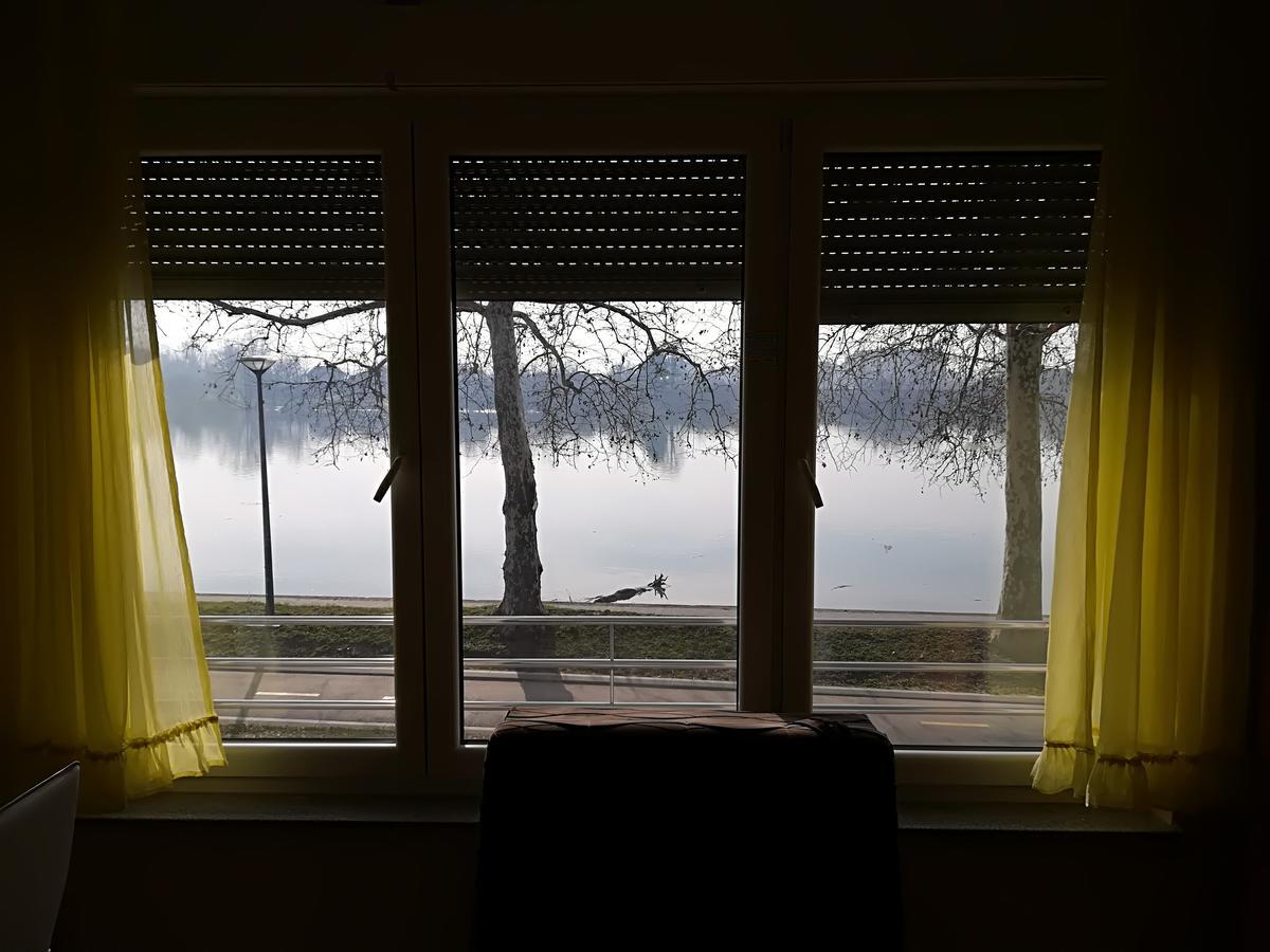 Guesthouse Sava Slavonski Brod Eksteriør billede
