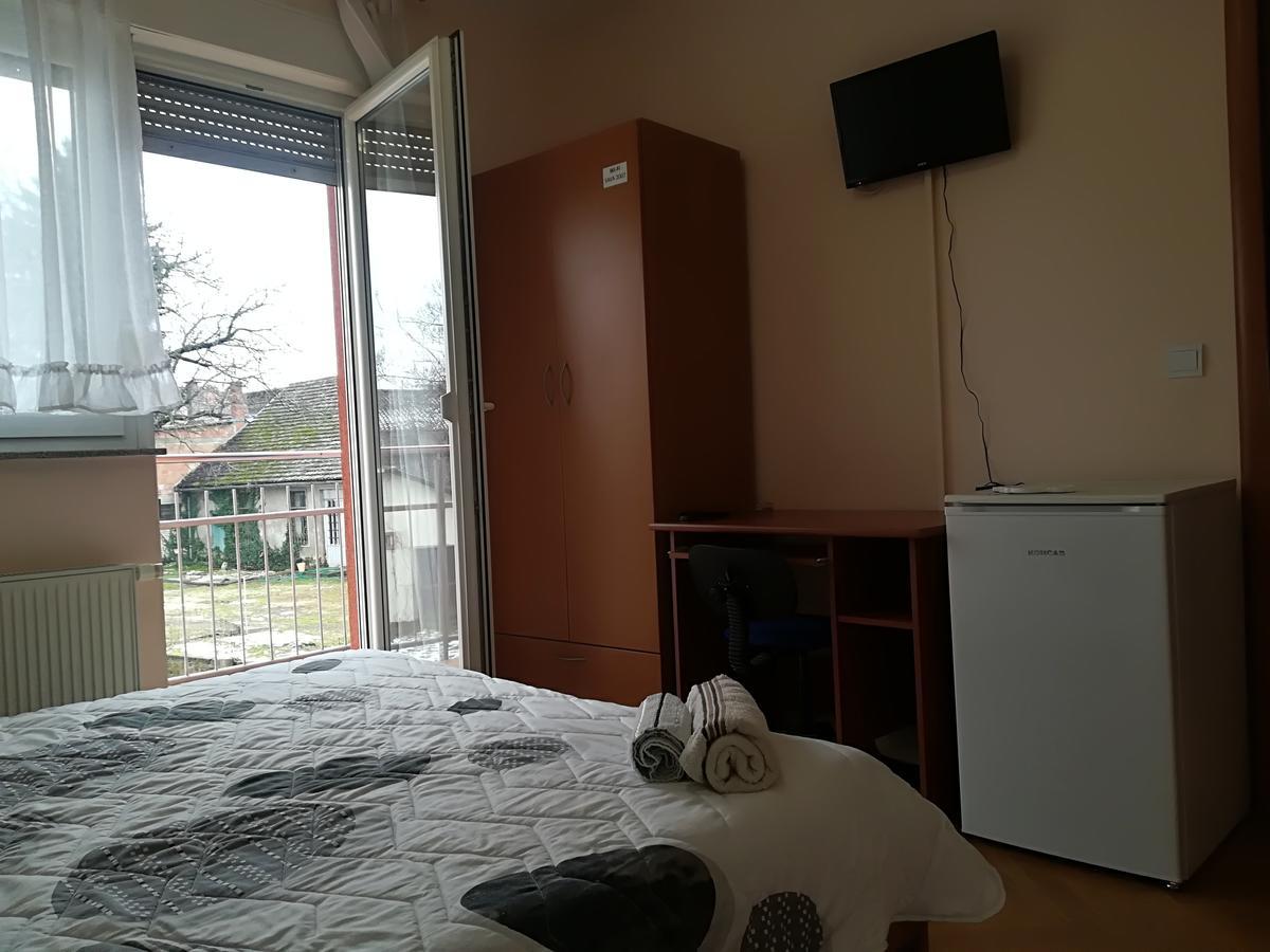 Guesthouse Sava Slavonski Brod Eksteriør billede