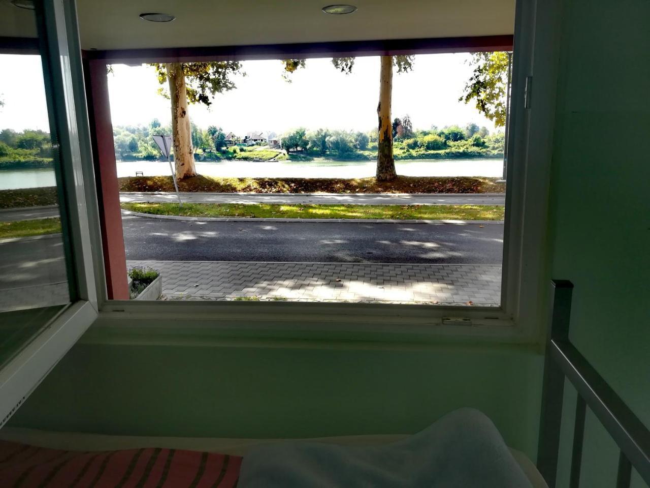 Guesthouse Sava Slavonski Brod Eksteriør billede
